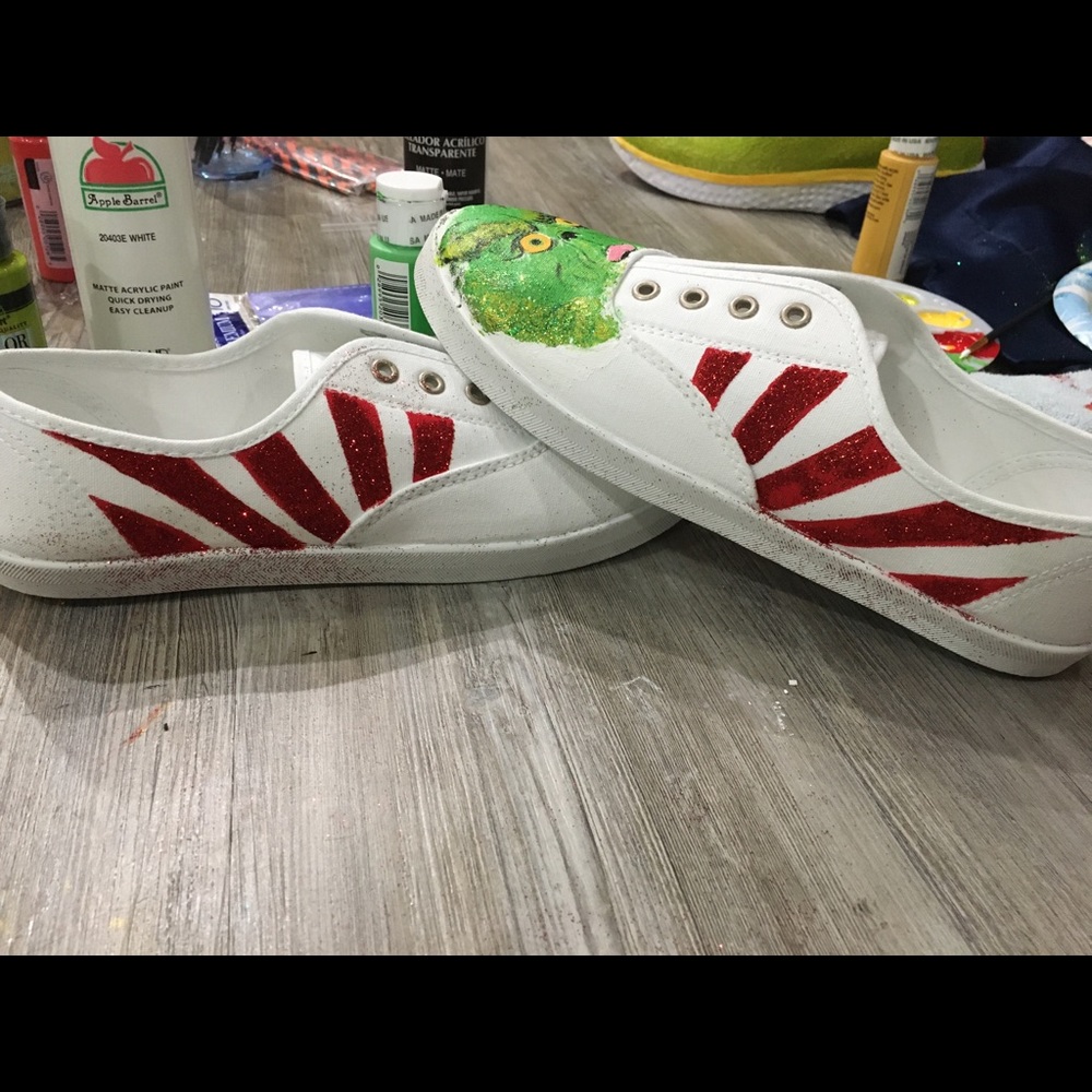Custom shoes - Picture 2 of 2